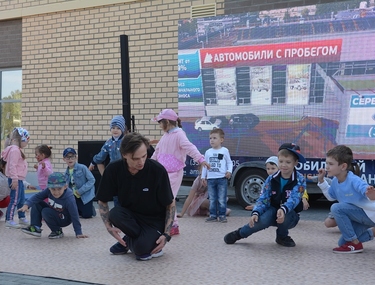 Кванторианцы представили первого в Челябинске техноэкологичного робота