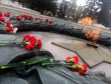 Региональный центр почтил память героев Военно-Морского Флота и поздравил ветеранов с праздником