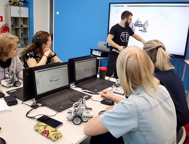«IT-куб» открывает возможности: педагоги Южноуральска освоили цифровые компетенции