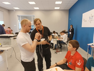«SystemUm» поможет эникейщику стать сисадмином
