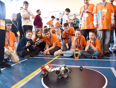 Робототехники Челябинской области поборолись за право участвовать в международном финале РобоФиниста