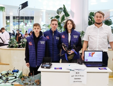 Дрон для доставки грузов разработали южноуральские школьники