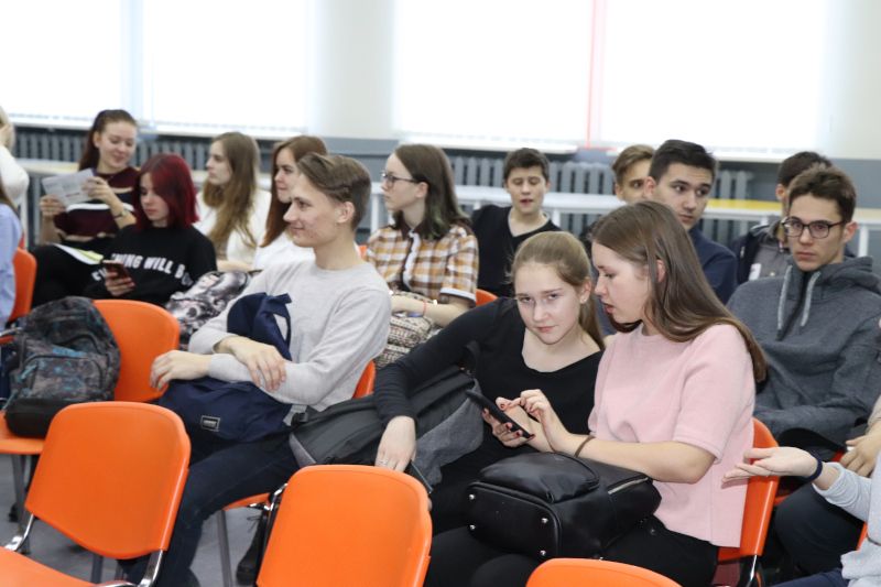 Челябинские школьники выбирают будущую профессию