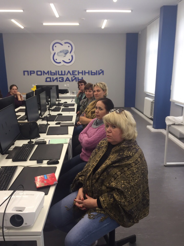 В челябинском технопарке «Кванториум» педагогов готовят к соревнованиям