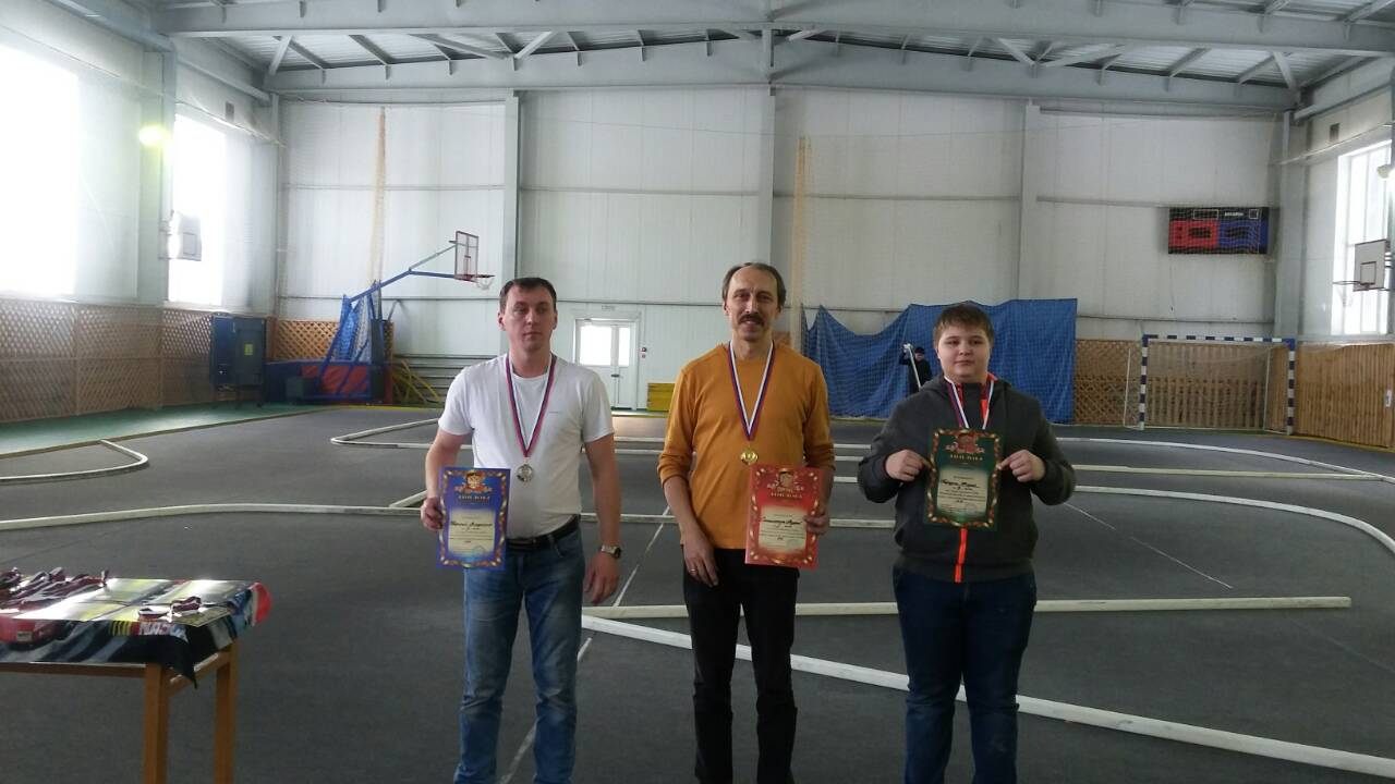 Четыре медали – итог выступления Челябинской сборной на автомодельных соревнованиях